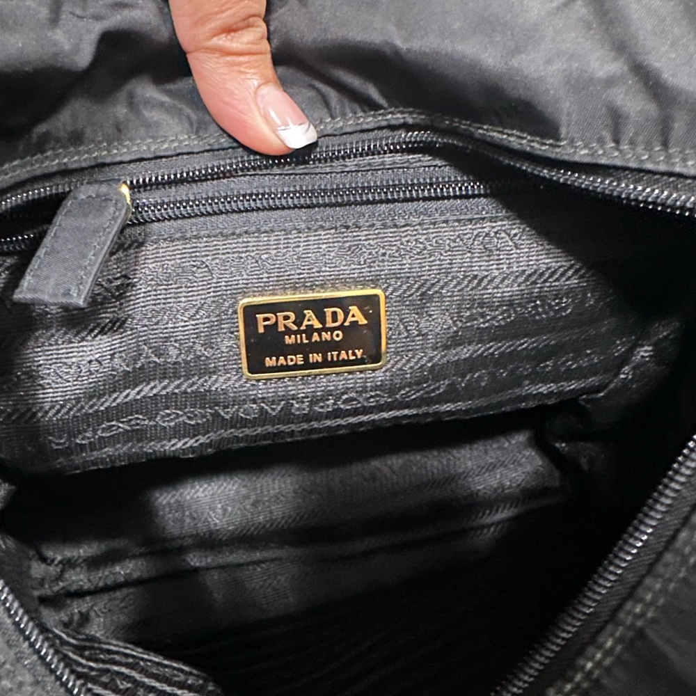 FLASH SALE🔥🔥🔥Authentic Prada Black Tessuto Nylon Handbag With Gold Hardware - Picture 12 of 14